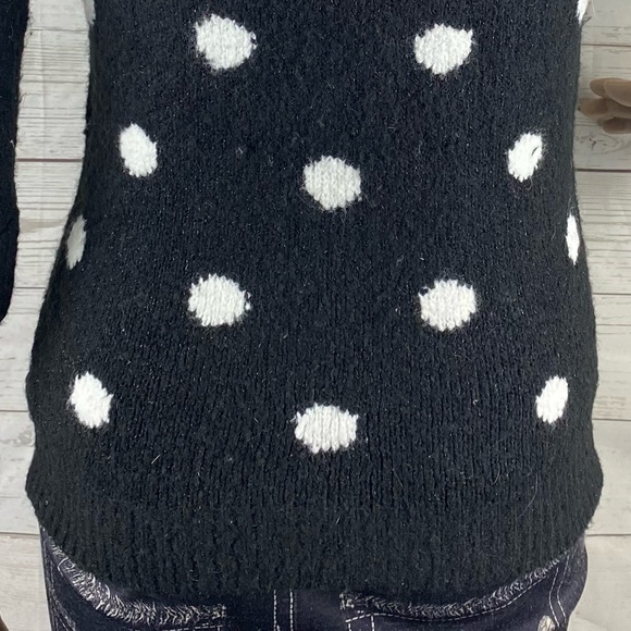 Arizona Polka Dot Sweater - Picture 11 of 12